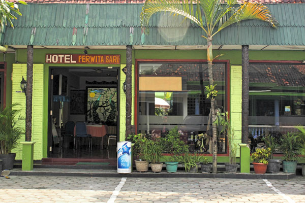 Hotel Perwita Sari