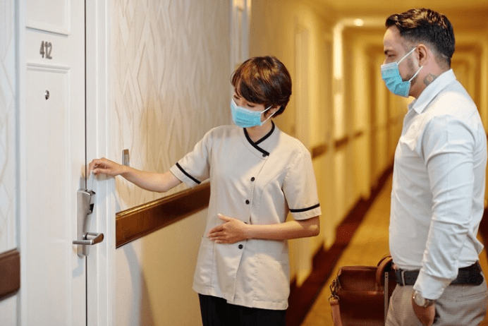 Tips Aman Menginap di Hotel Pasca Pandemi