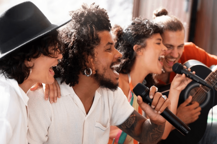 Karaoke Bersama: Meningkatkan Koneksi Sosial Melalui Musik