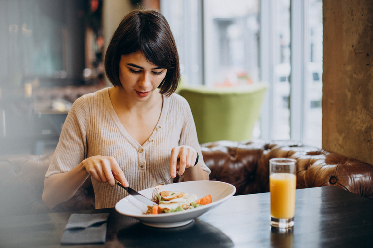 Cara Mengatasi Alergi Makanan di Restoran